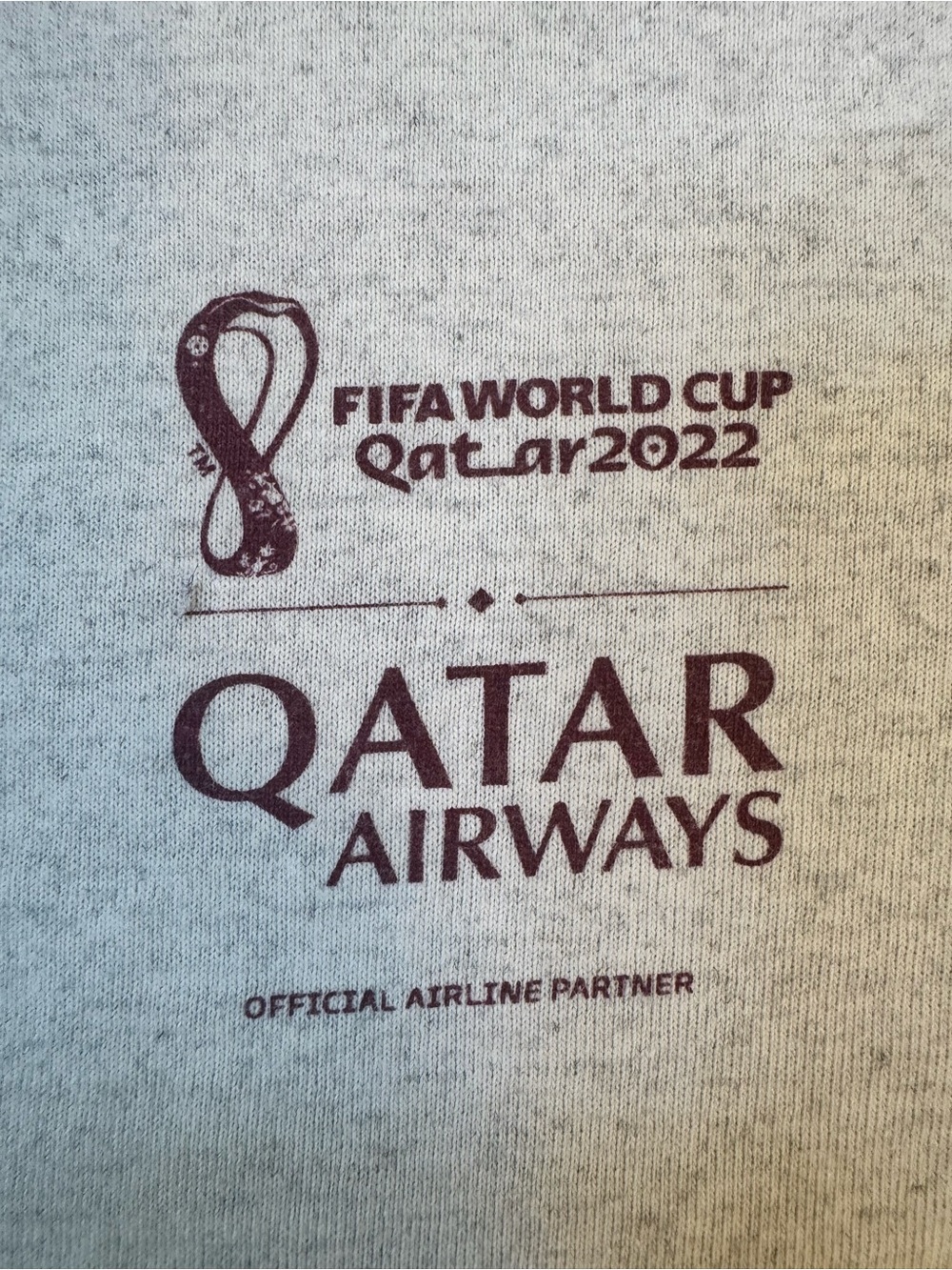 Qatar Airways FIFA World Cup Qatar 2022 V-Neck Graphic Tee Size Small